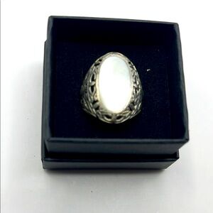 Silver Filigree Ring with Pearl Stone.